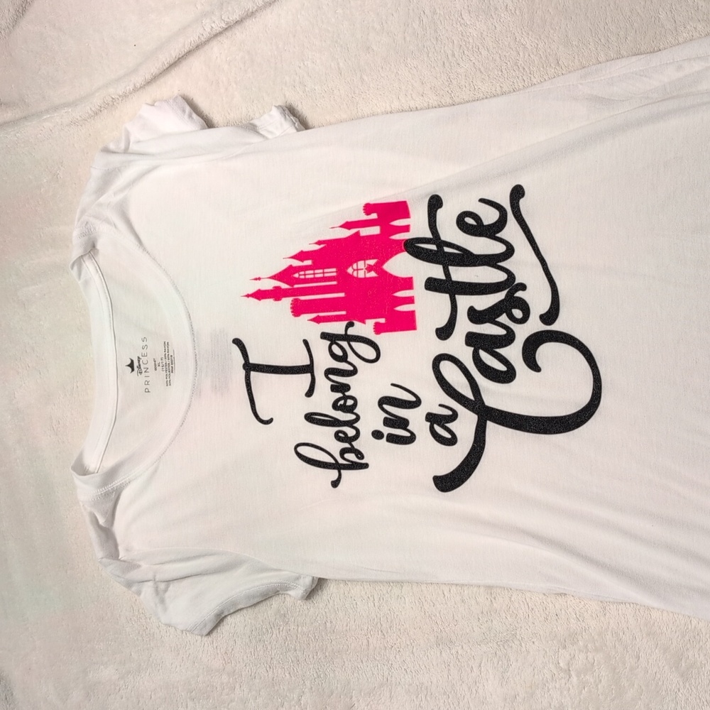 Disney women's tee "I belong in a Castle" Princess Fitted graphic Tee XL 14/16 - Picture 3 of 10